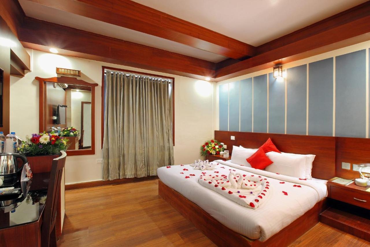 Sreevalsam Residency Kulanada Hotel Tāmarakulam Екстериор снимка